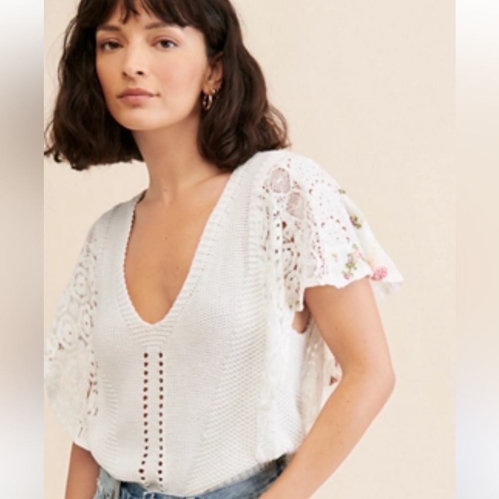 Anthropologie Eyelet Sleeve Sweater embroidered crochet oversized
